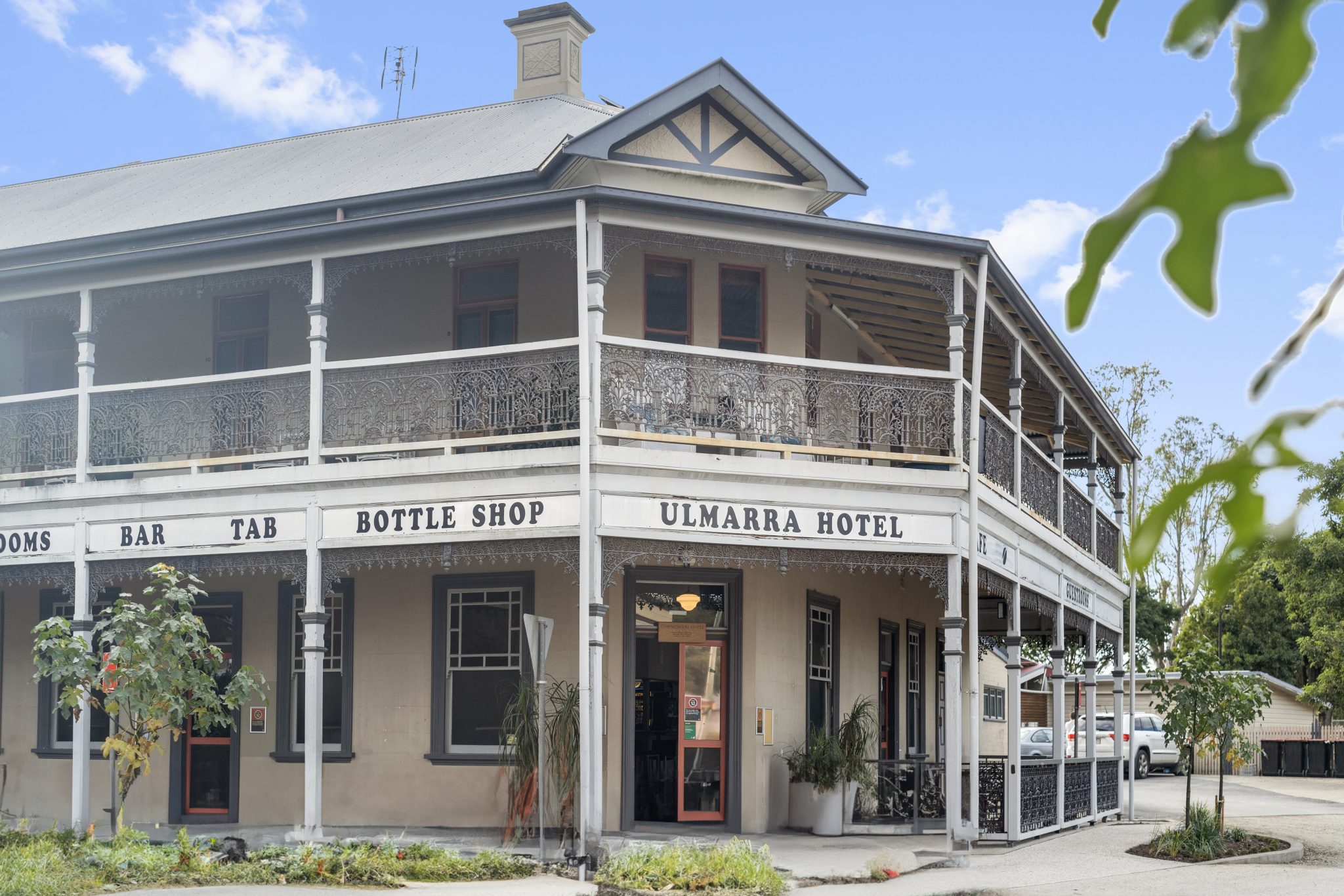 The Bank House B&B - Heritage Riverside Accomodation Ulmarra